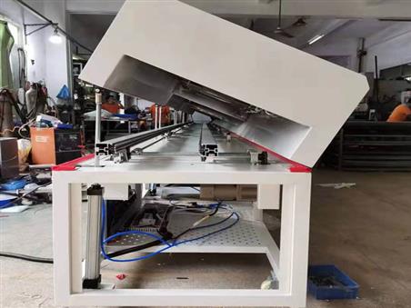 江蘇紫外線熱風循環(huán)工業(yè)隧道爐實現(xiàn)新能源電池極片的干燥